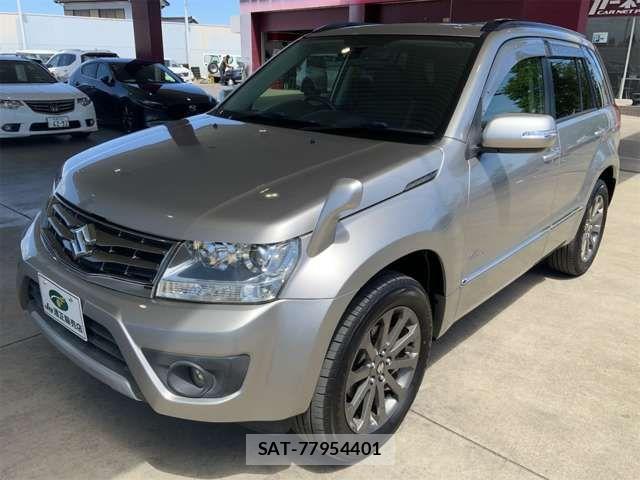 Suzuki ESCUDO 2014-10 7620505-11