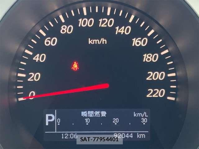 Suzuki ESCUDO 2014-10 7620505-12