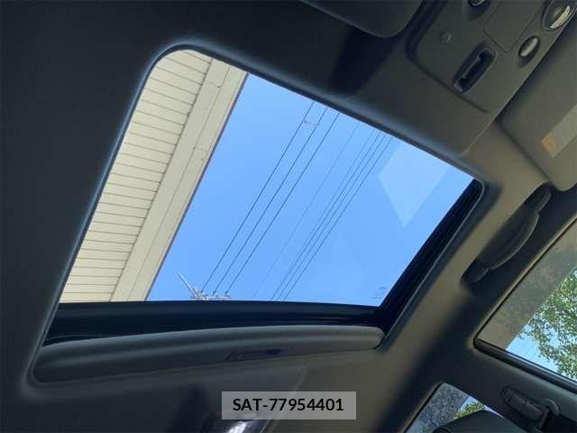Suzuki ESCUDO 2014-10 7620505-3