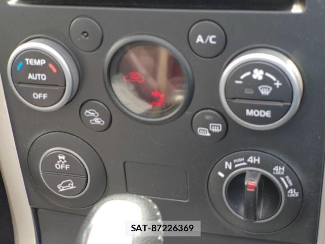 Suzuki ESCUDO 2014-10 7620503-18