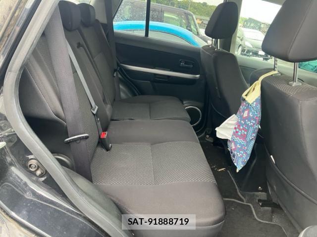 Suzuki ESCUDO 2011-09 7729408-11