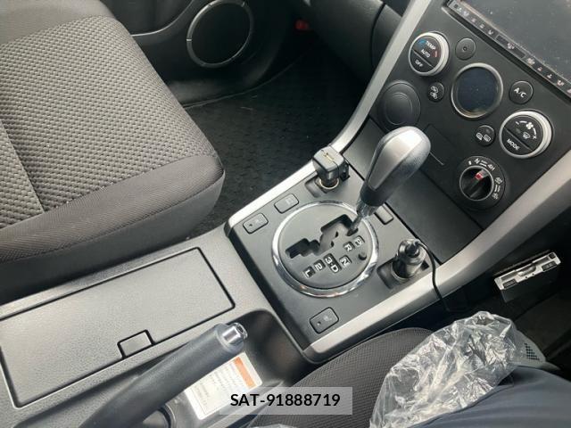 Suzuki ESCUDO 2011-09 7729408-18