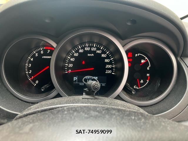 Suzuki ESCUDO 2013-03 7879767-13