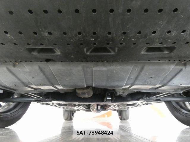 Suzuki ESCUDO 2016-09 7981192-6
