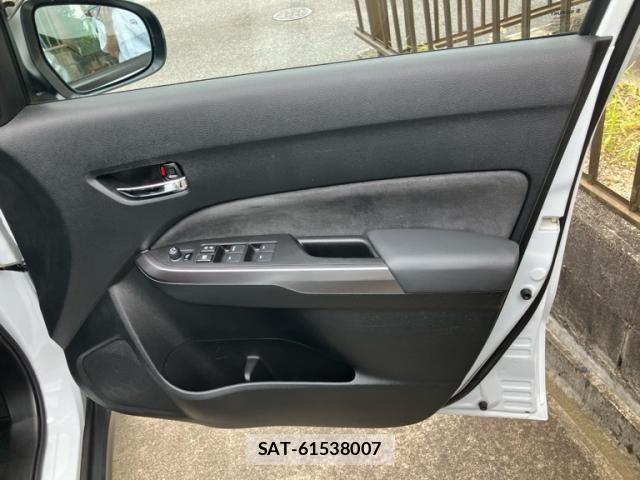 Suzuki ESCUDO 2019-10 8038564-9