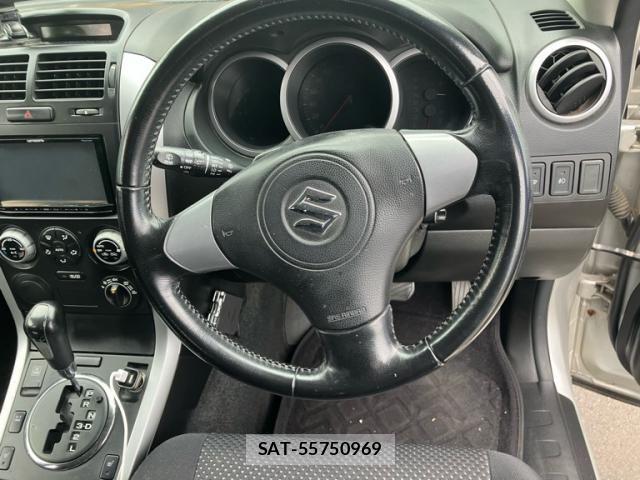 Suzuki ESCUDO 2007-12 8038565-14