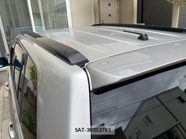 Suzuki ESCUDO 2015-07 8132557-8