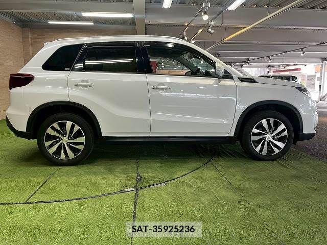 Suzuki ESCUDO 2022-08 8146787-14