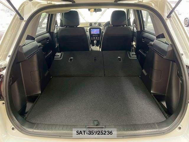 Suzuki ESCUDO 2022-08 8146787-17