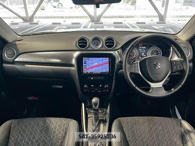 Suzuki ESCUDO 2022-08 8146787-2