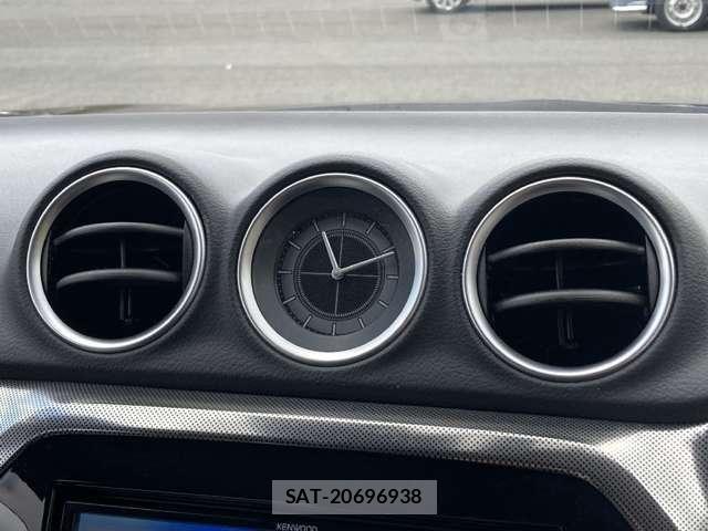 Suzuki ESCUDO 2022-12 8210484-9