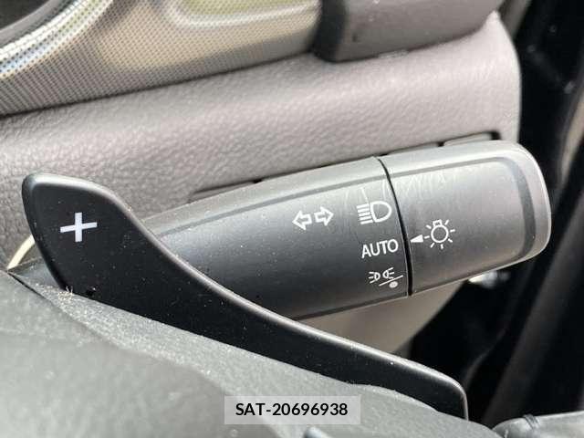 Suzuki ESCUDO 2022-12 8210484-17