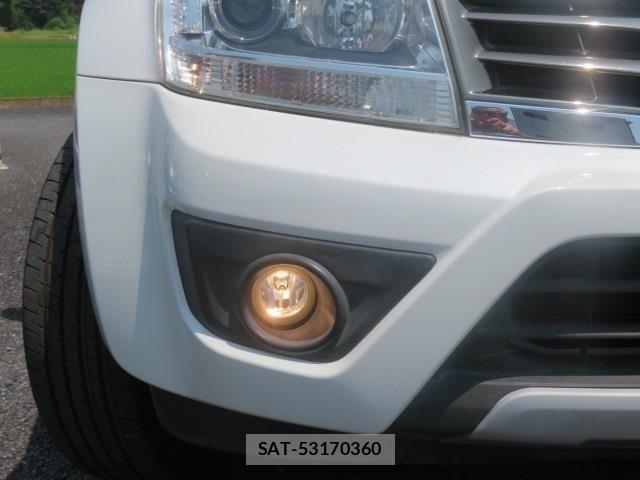 Suzuki ESCUDO 2014-09 8210486-2