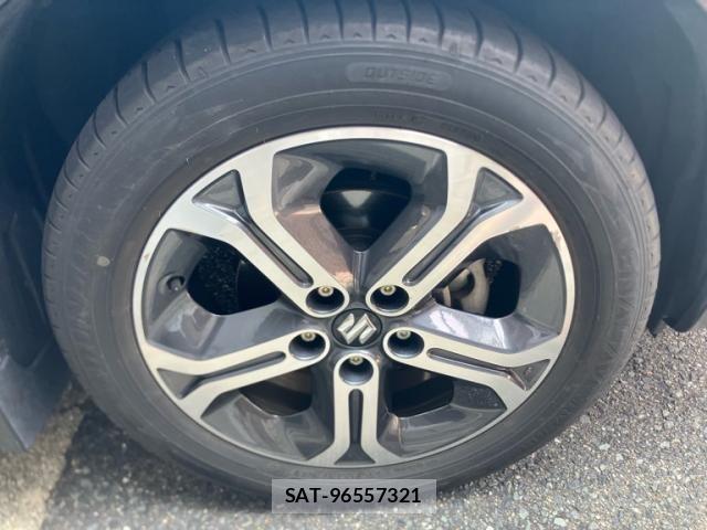 Suzuki ESCUDO 2016-02 8232009-9