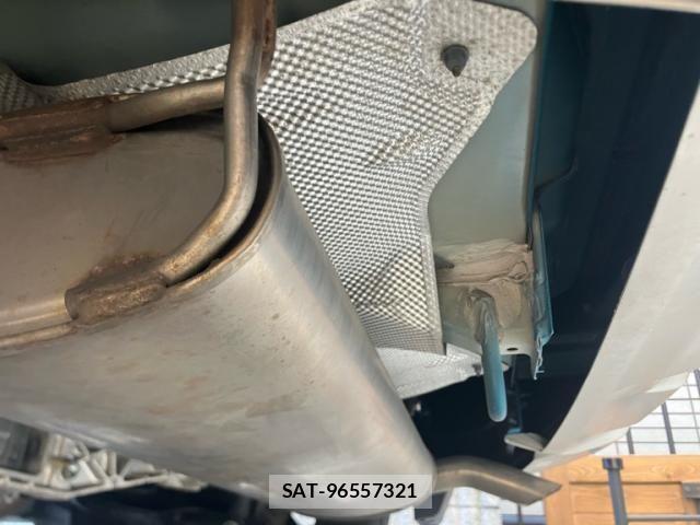 Suzuki ESCUDO 2016-02 8232009-13