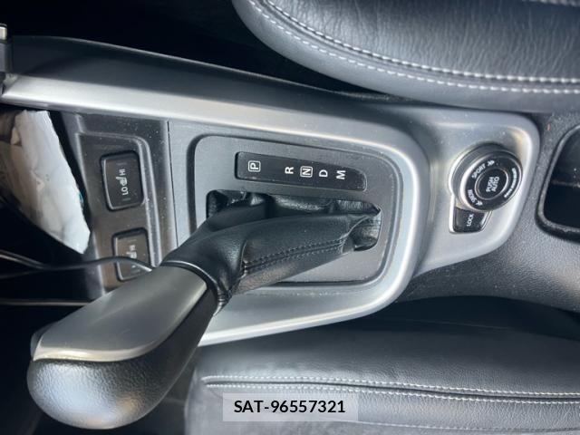 Suzuki ESCUDO 2016-02 8232009-22