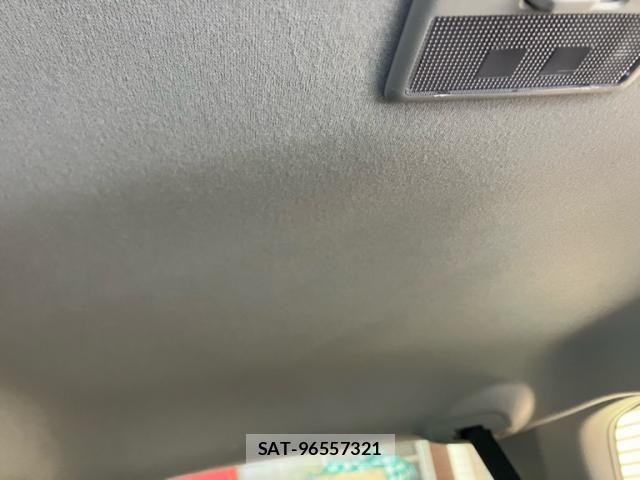 Suzuki ESCUDO 2016-02 8232009-24