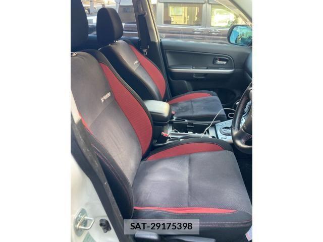 Suzuki ESCUDO 2014-02 8317435-9
