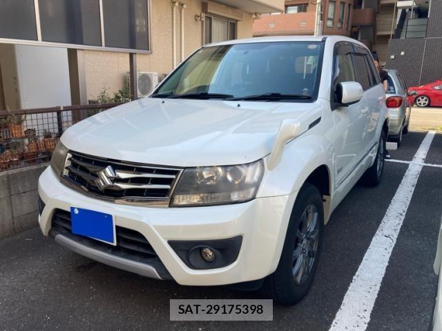 Suzuki ESCUDO 2014-02 8317435-1