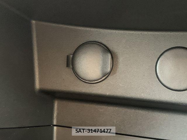 Suzuki ESCUDO 2022-09 8317436-13