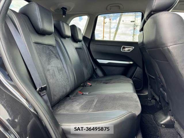 Suzuki ESCUDO 2015-11 8355696-19