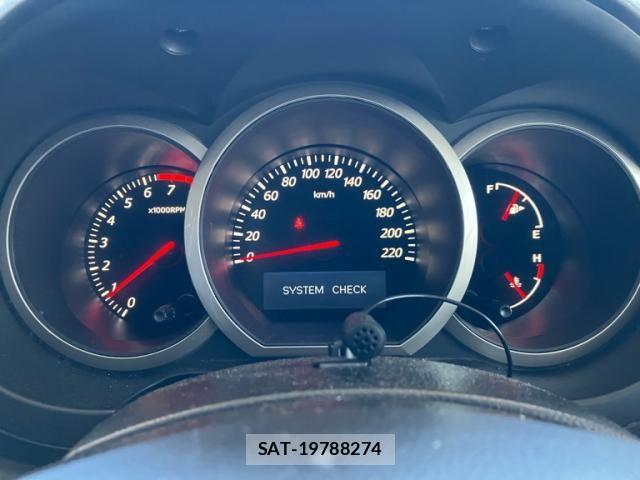 Suzuki ESCUDO 2016-02 8369091-15