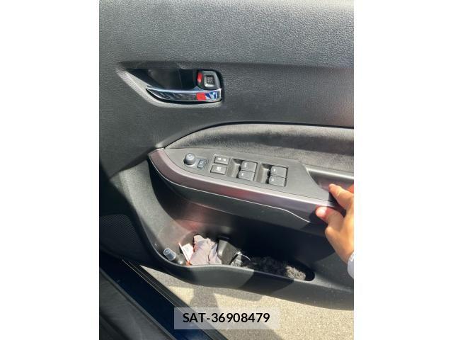 Suzuki ESCUDO 2022-05 8369089-14