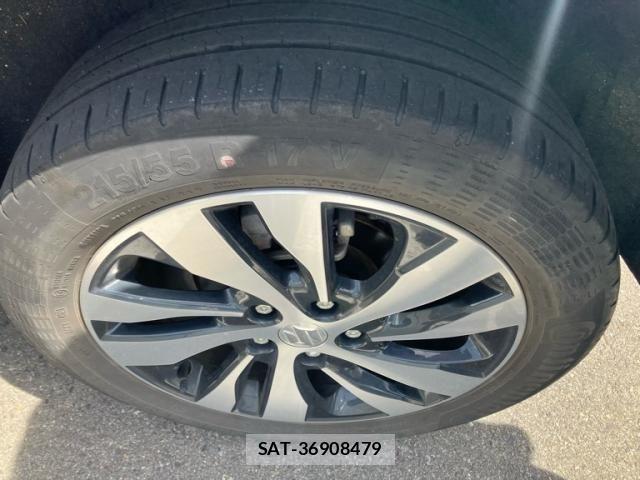 Suzuki ESCUDO 2022-05 8369089-4