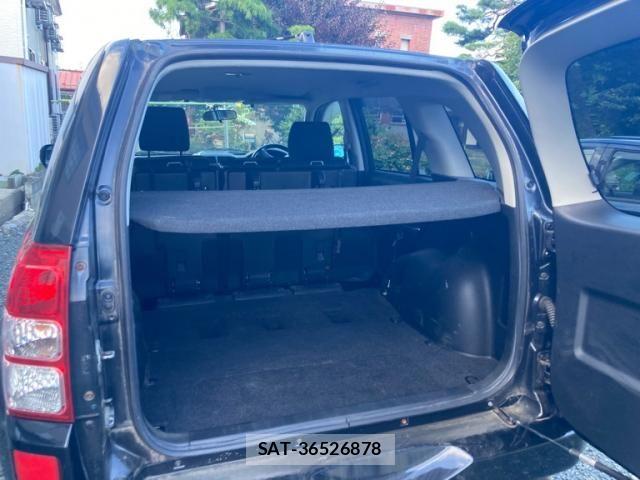 Suzuki ESCUDO 2009-10 8372252-13