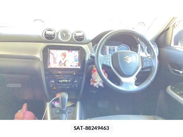 Suzuki ESCUDO 2016-11 8415226-9