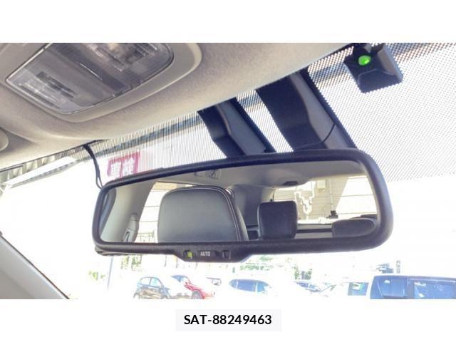 Suzuki ESCUDO 2016-11 8415226-11