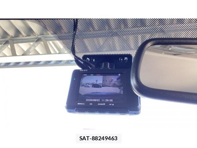 Suzuki ESCUDO 2016-11 8415226-12