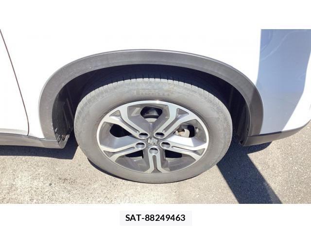 Suzuki ESCUDO 2016-11 8415226-4