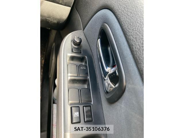 Suzuki ESCUDO 2015-07 8415224-14