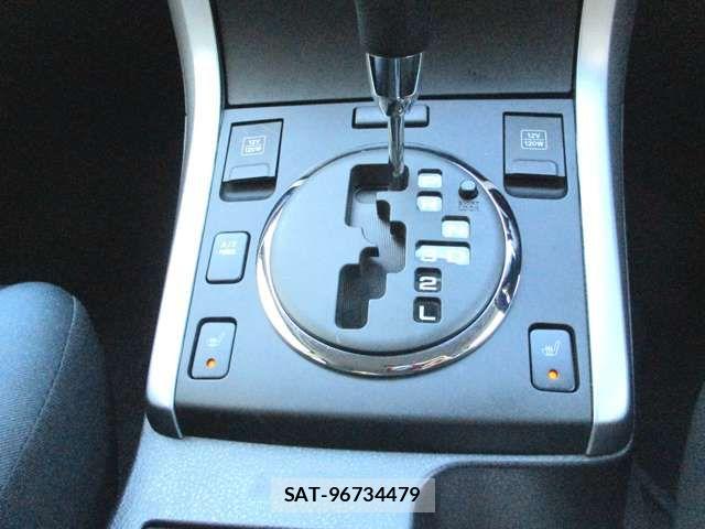 Suzuki ESCUDO 2013-12 8527605-13