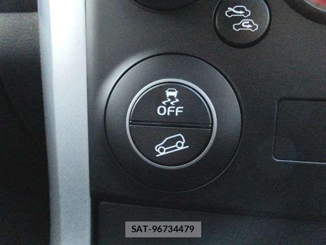 Suzuki ESCUDO 2013-12 8527605-14