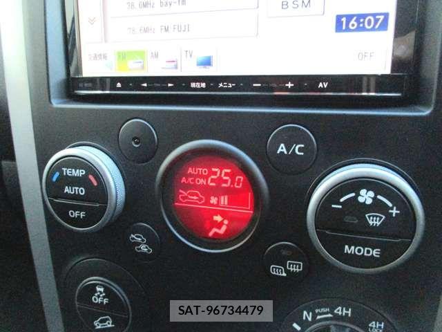 Suzuki ESCUDO 2013-12 8527605-15