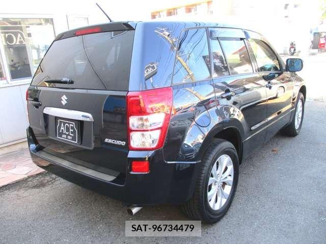 Suzuki ESCUDO 2013-12 8527605-6