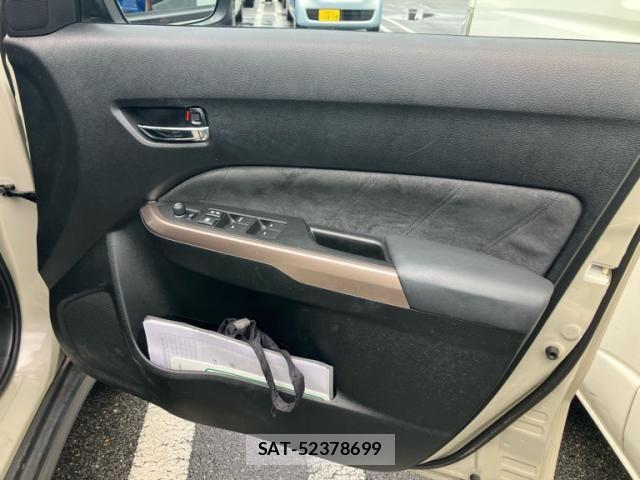 Suzuki ESCUDO 2020-11 8629171-12