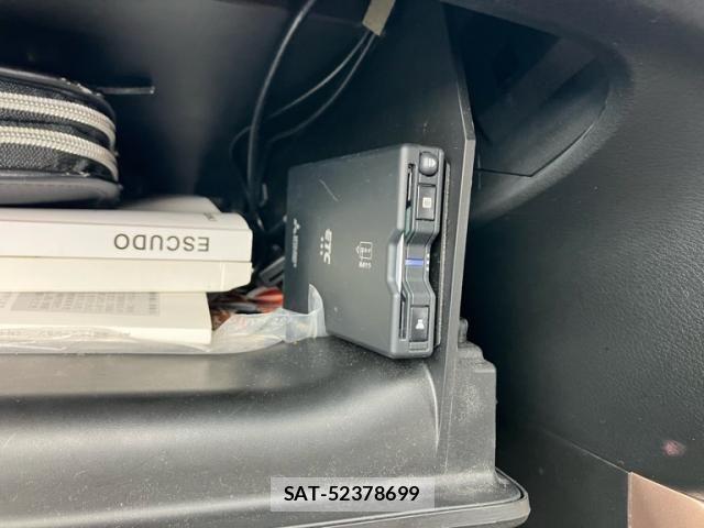 Suzuki ESCUDO 2020-11 8629171-19