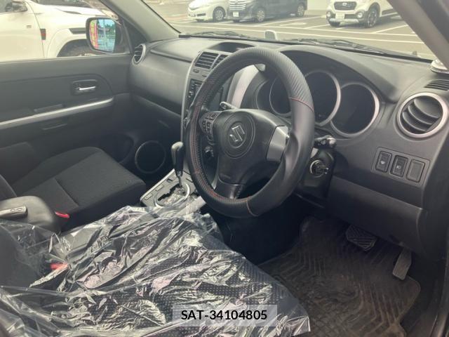Suzuki ESCUDO 2005-12 8746156-9
