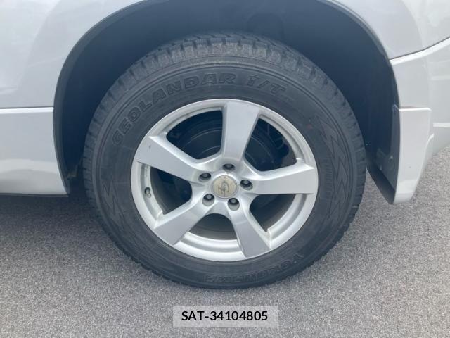 Suzuki ESCUDO 2005-12 8746156-4