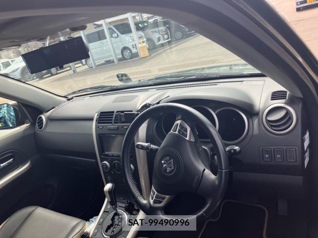 Suzuki ESCUDO 2015-02 8746155-9