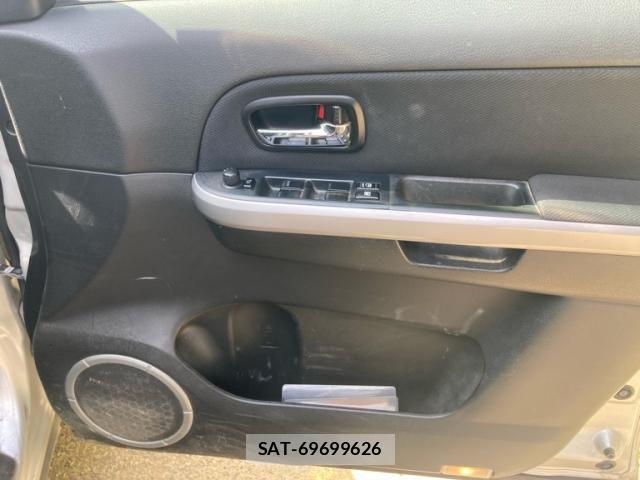 Suzuki ESCUDO 2008-06 8744030-15