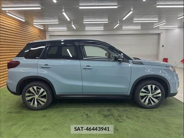 Suzuki ESCUDO 2022-05 8797637-17