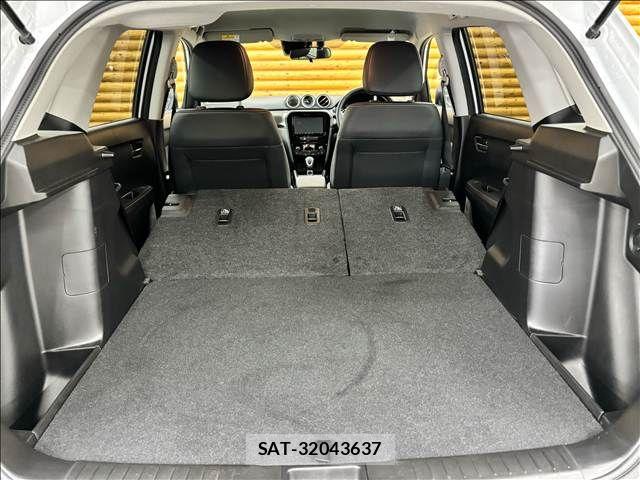Suzuki ESCUDO 2022-05 8797636-12