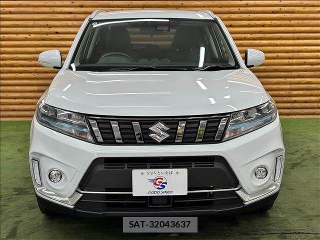 Suzuki ESCUDO 2022-05 8797636-14