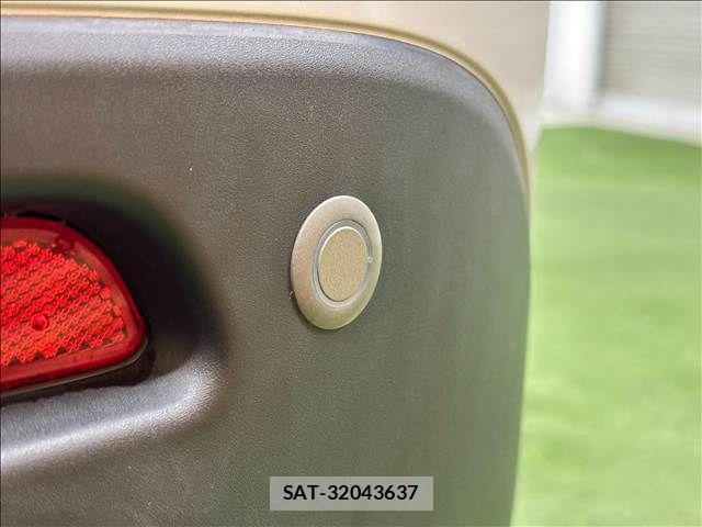 Suzuki ESCUDO 2022-05 8797636-7