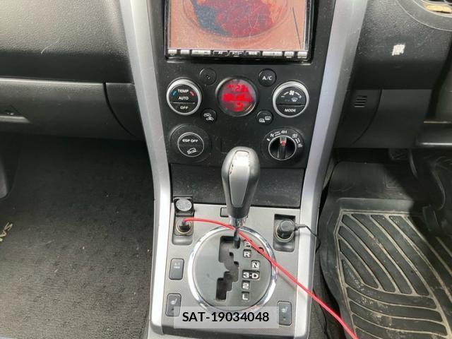 Suzuki ESCUDO 2008-11 8882441-18