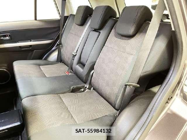 Suzuki ESCUDO 2015-06 8882438-3